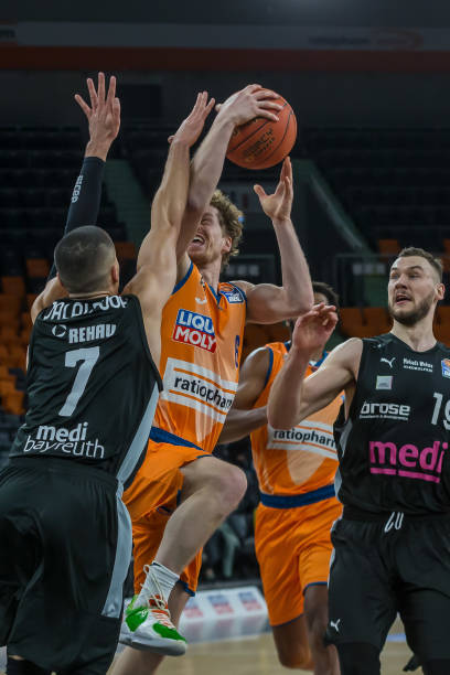 但凭借高效 但凭借高效