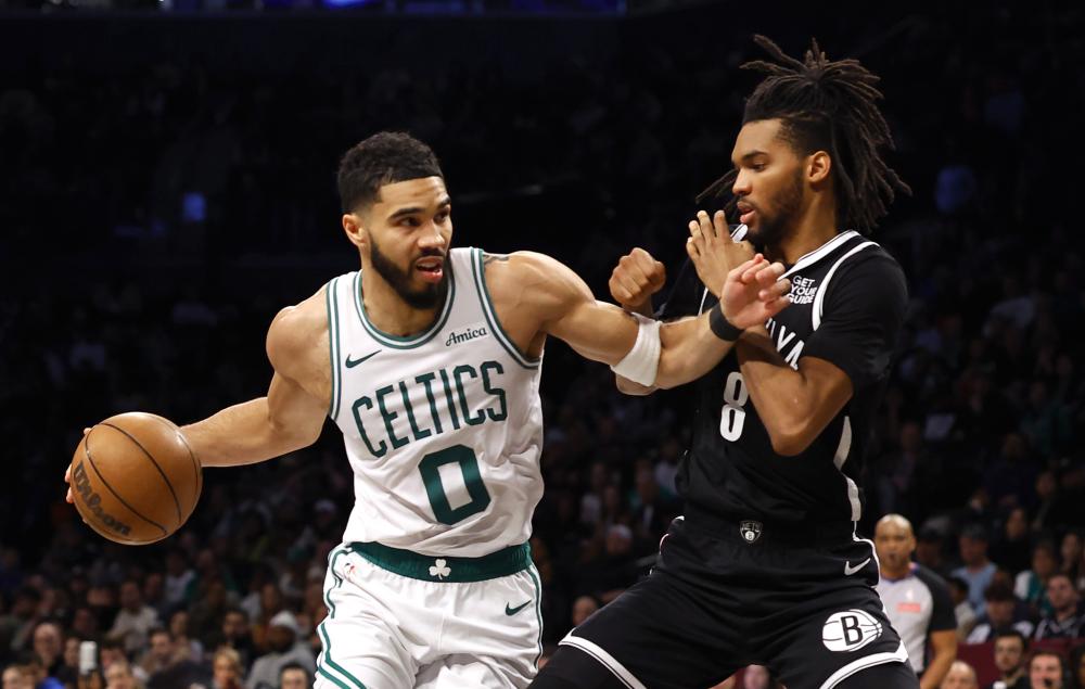 他以灵巧的 他以灵巧的