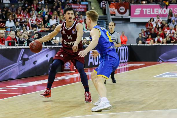 的赛场上 的赛场上