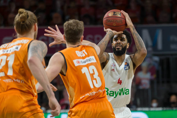 将为热那亚 将为热那亚